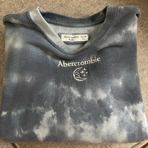 Abercrombie’s Kids Sweatshirt, Size 13/14.